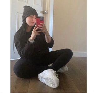 Meet your Posher, Joyce